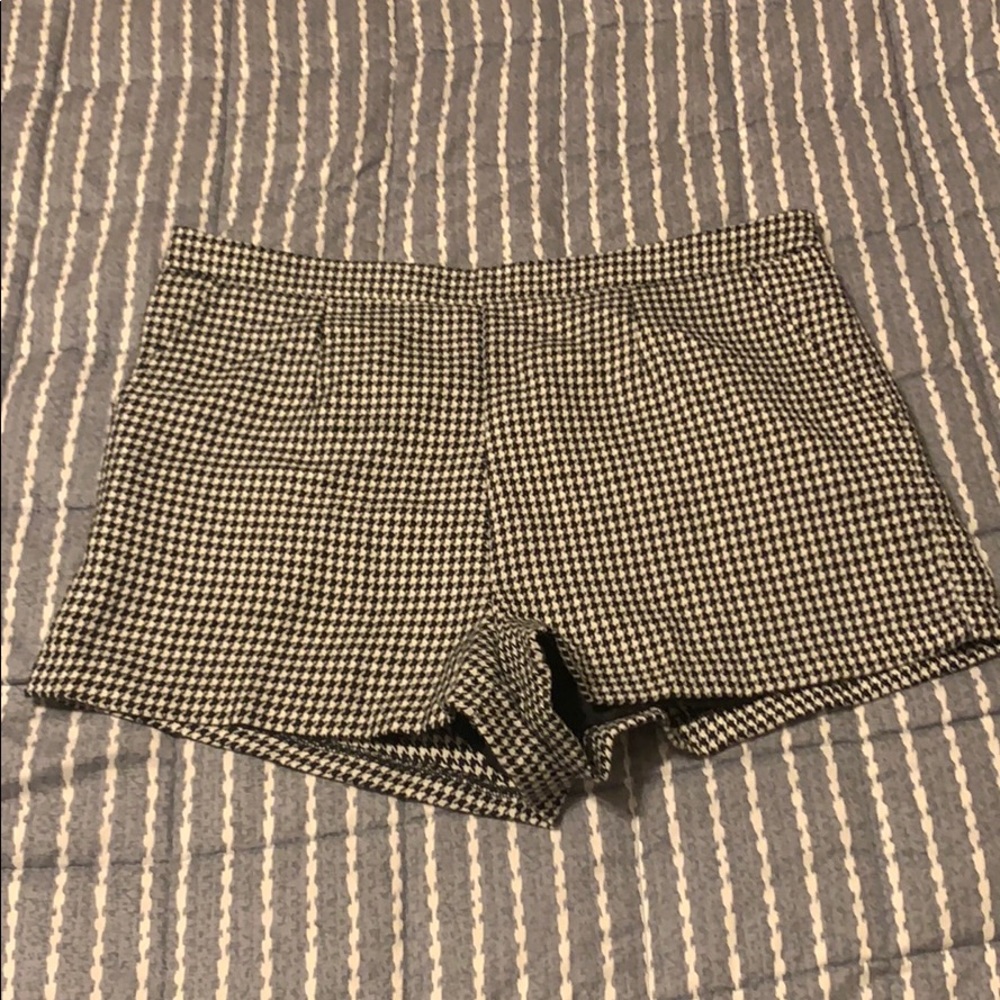 Houndstooth shorts